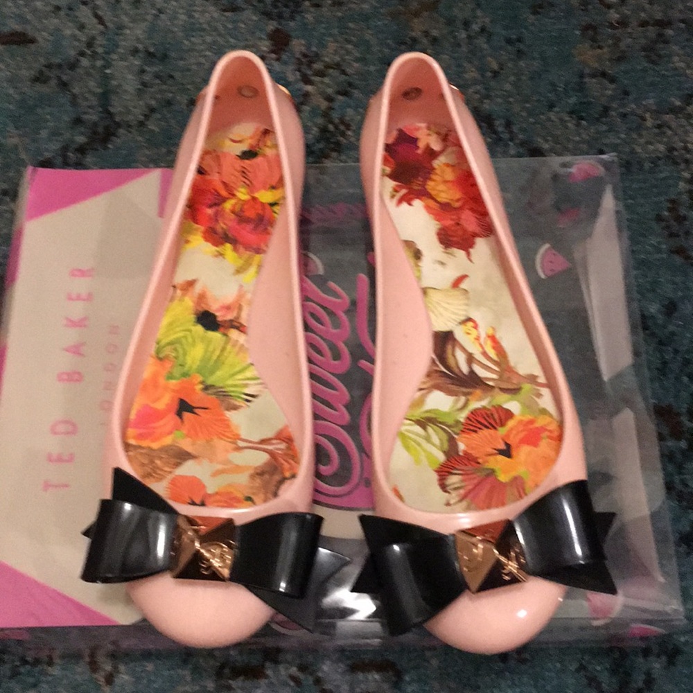 Ted Baker/ Joleey